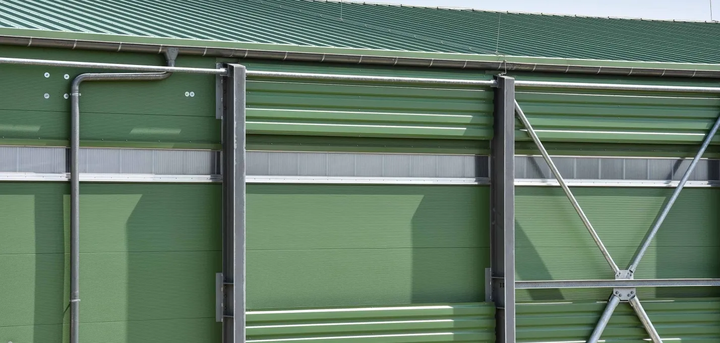 Frischei Ground keeping chicken coop and packing hall-445_buildingCompressFormat