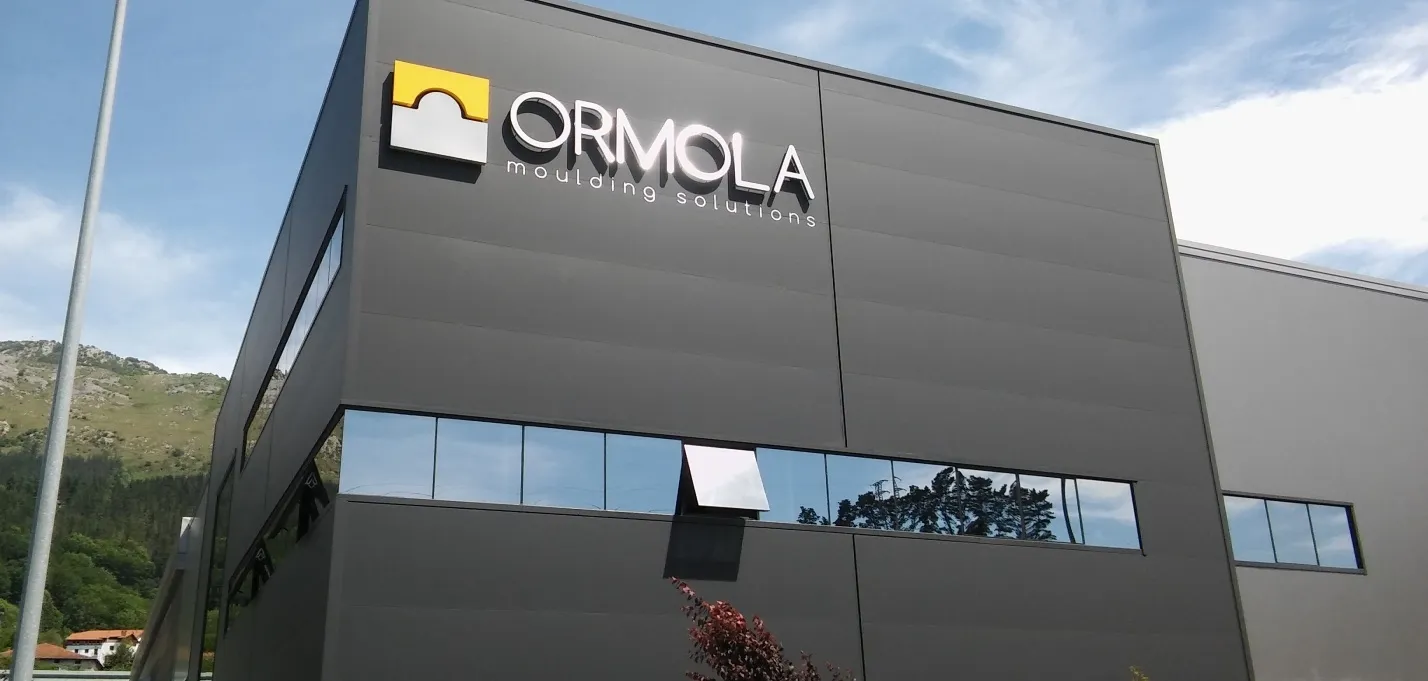 MOULDING OFFICES AZPEITIA-181_buildingCompressFormat